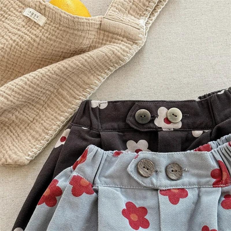 Pocket Full of Flowers Shorts